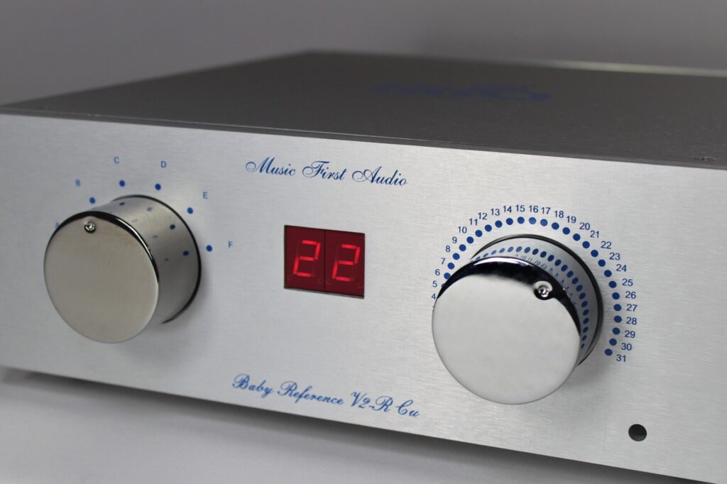 Now available relay remote control for the Baby Reference V2 Preamplifier!